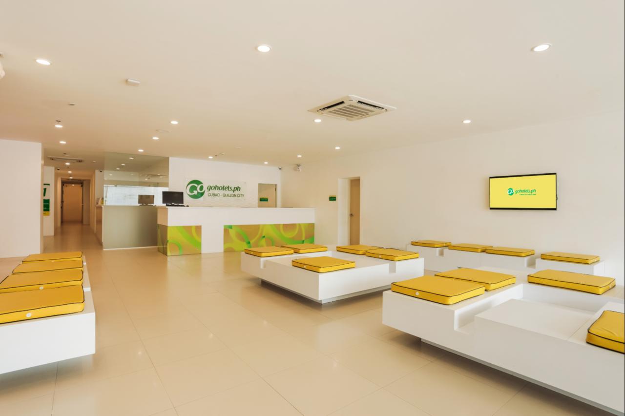 Go Hotels Cubao Quezon City Exteriör bild